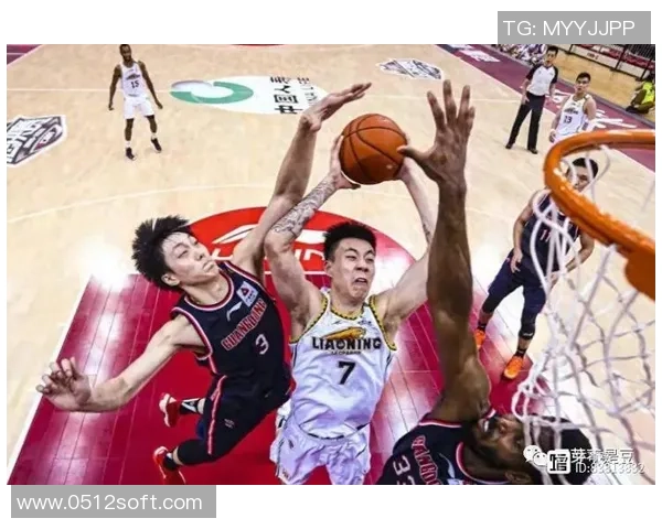 张镇麟:从青涩新星到篮球赛场的璀璨之星的成长之路